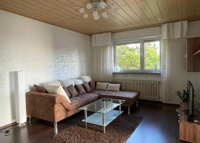 公寓 Gemuetliche, Helle Im Luftkurort Dansenberg 凯撒斯劳滕