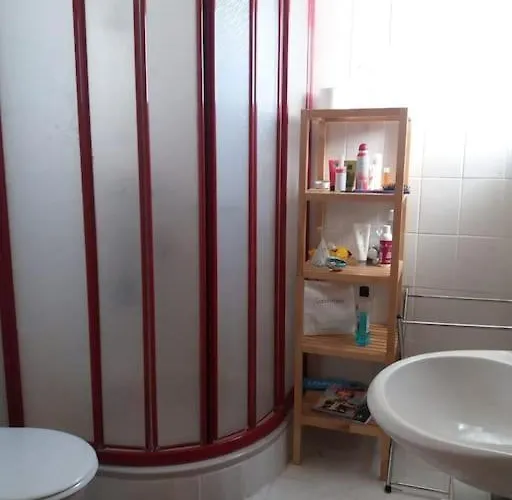 Gemuetliche, Helle Im Luftkurort Dansenberg 凯撒斯劳滕