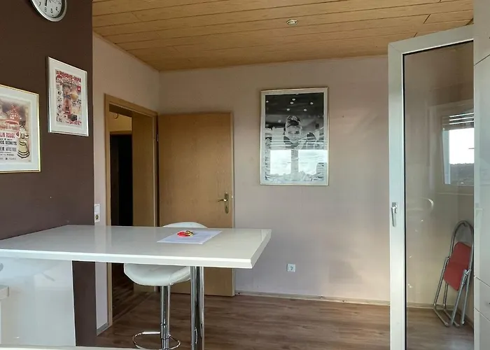 Gemuetliche, Helle Im Luftkurort Dansenberg 公寓