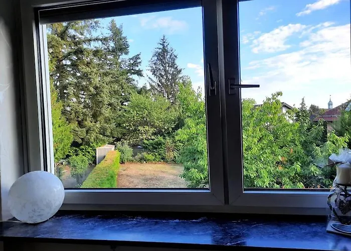 Gemuetliche, Helle Im Luftkurort Dansenberg 凯撒斯劳滕