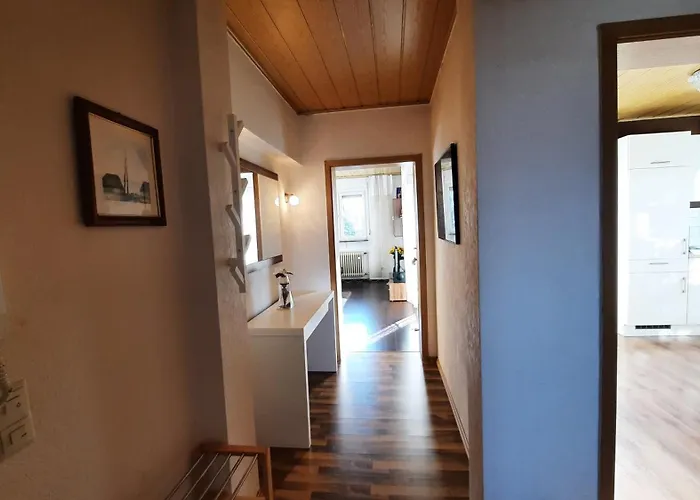 Gemuetliche, Helle Im Luftkurort Dansenberg * 凯撒斯劳滕